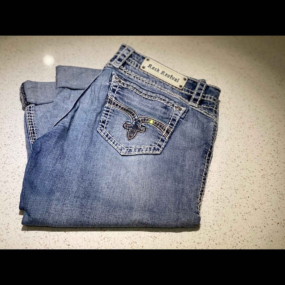 Women’s Rock Revival Denim Capris - sz 34